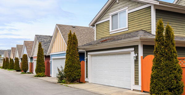 Garage doors installation Tarzana